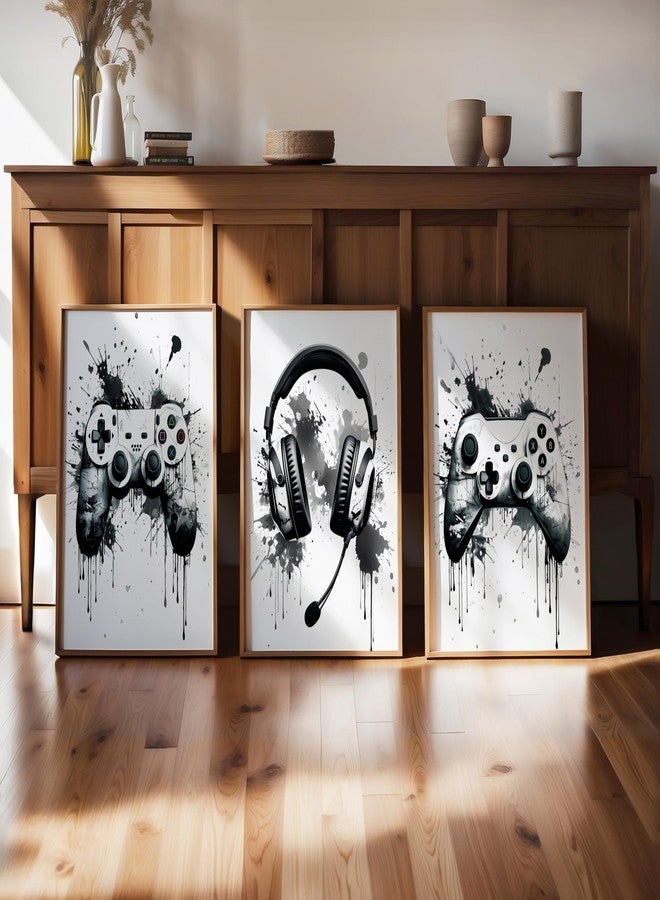Poster Master مجموعة ملصقات ألعاب فيديو من ثلاث قطع - ملصق ألعاب - فن لمحبي الألعاب - تصميم عصري بالأبيض والأسود - ديكور بسيط لغرفة الألعاب أو غرفة المراهقين - لوحة جدارية بدون إطار مقاس 8×10 بوصة - Image 4